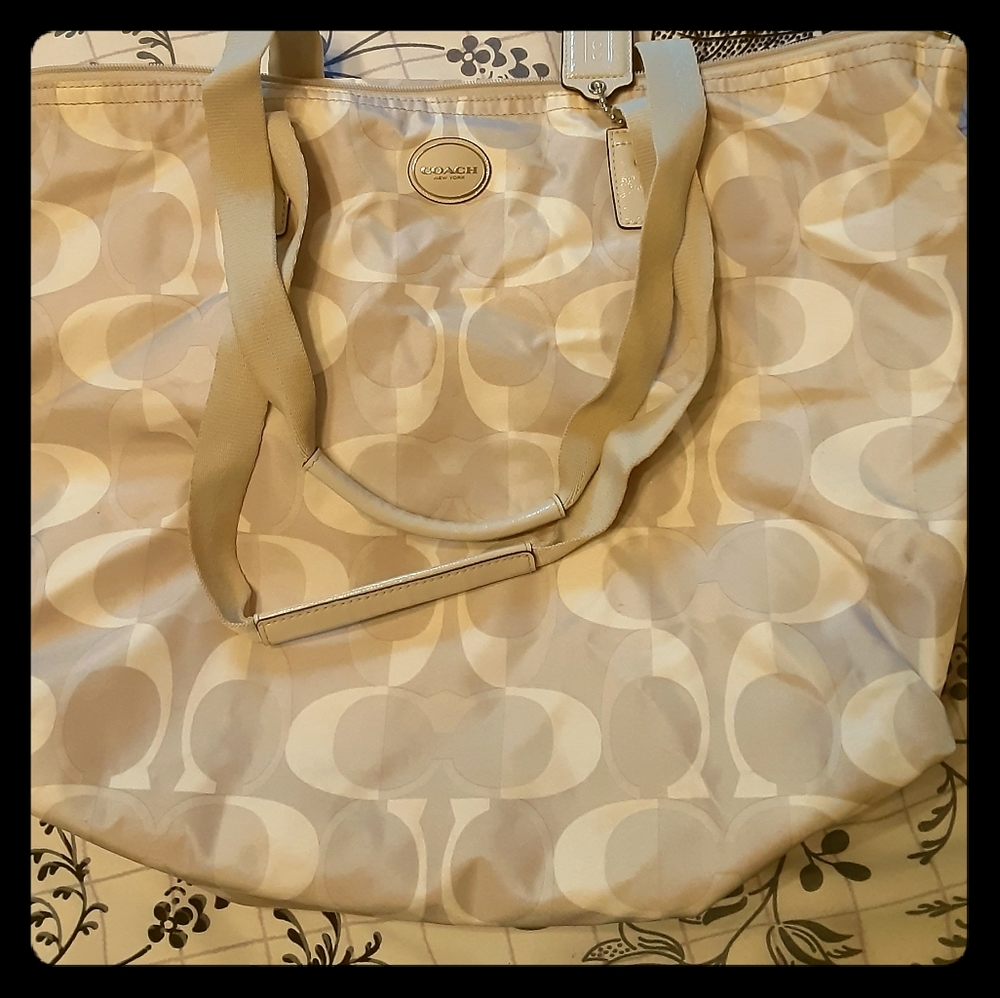 Large coach purse